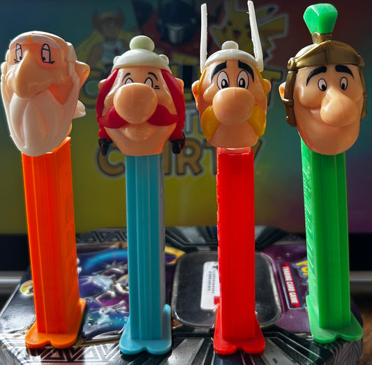 Vintage 1997 Asterix PEZ Set – Asterix, Obelix, Getafix &amp; Roman Soldier