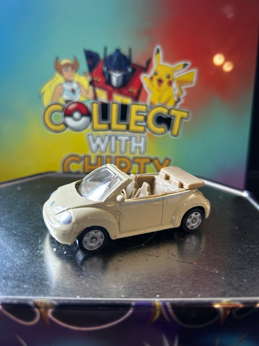 Maisto Volkswagen Beetle Convertible Cream