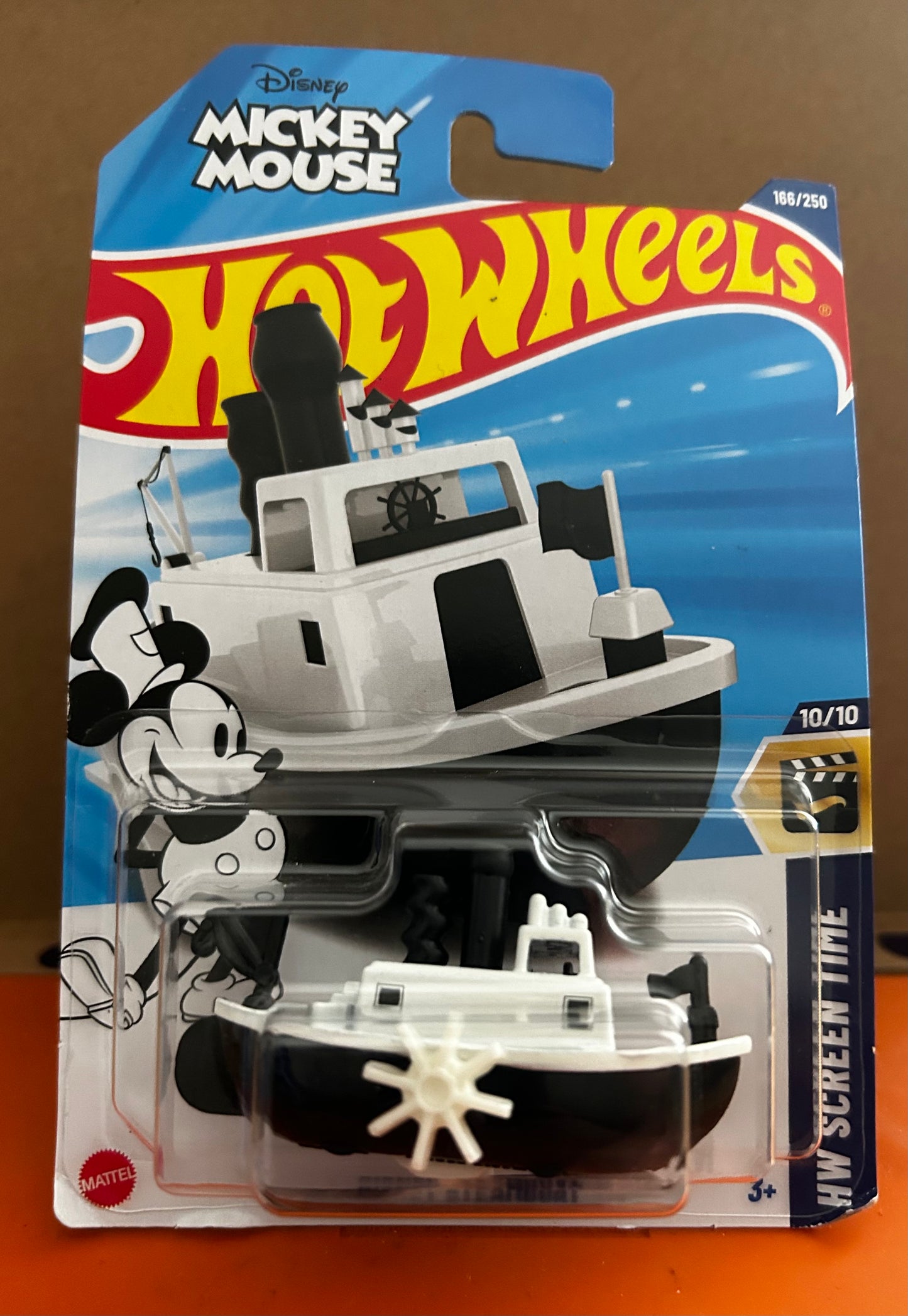 Hot Wheels – Disney Steamboat (Steamboat Willie)