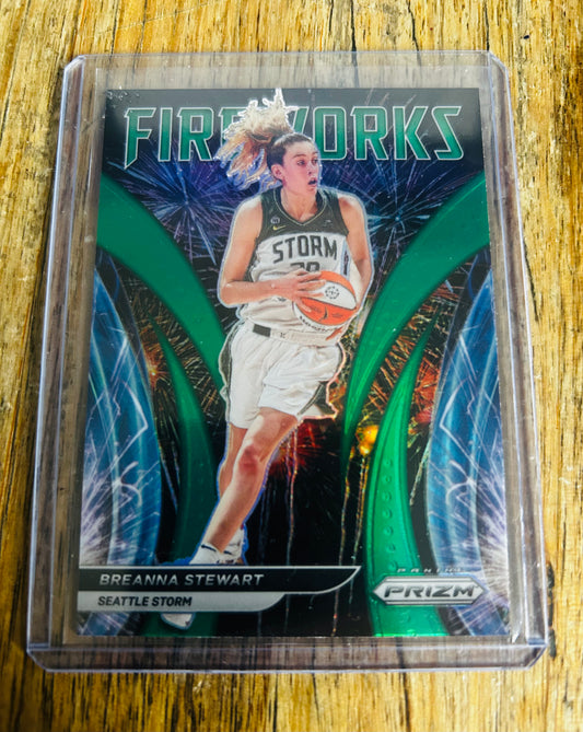 2022 #15 Breanna Stewart WNBA Green Prizm